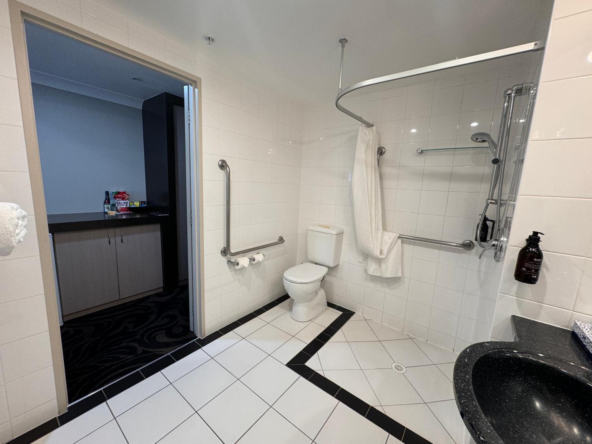 Millennium Hotel New Plymouth, Waterfront Екстериор снимка