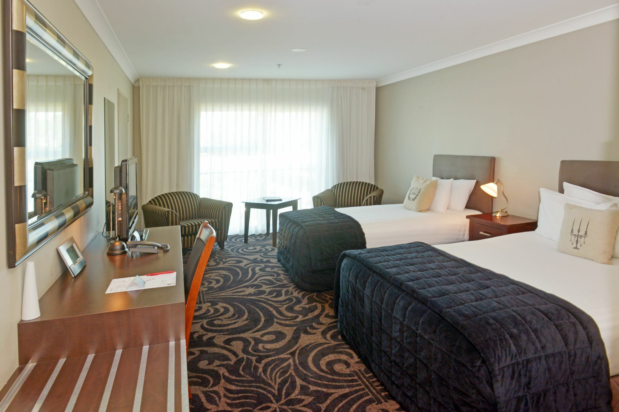 Millennium Hotel New Plymouth, Waterfront Екстериор снимка